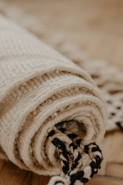 White – Dywan marokański z owczej wełny 164x254cm